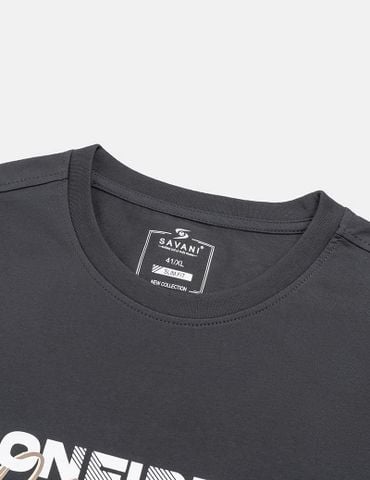 Áo thun dài tay nam cổ tròn hình in trước ngực