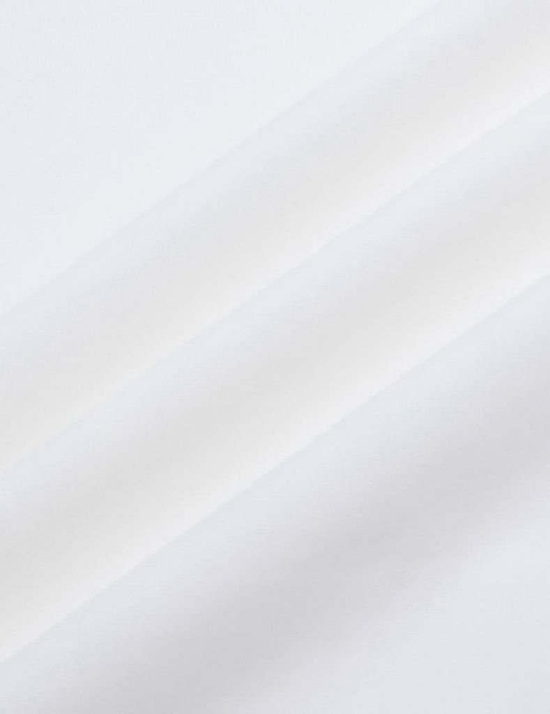 Áo thun dài tay nam cổ tròn hình in trước ngực