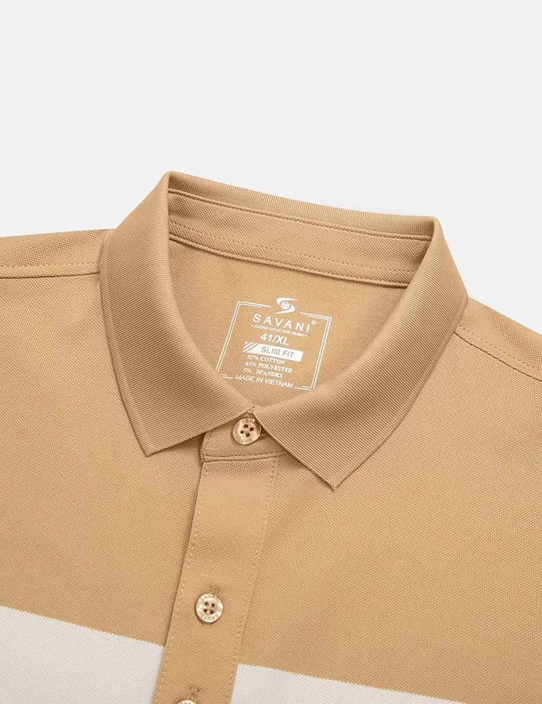 Áo thun ngắn tay có cổ nam logo cao su trước ngực