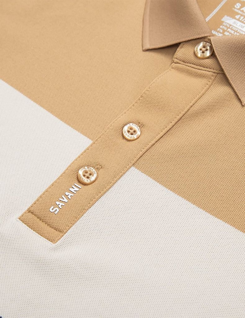 Áo thun ngắn tay có cổ nam logo cao su trước ngực