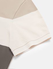 Áo thun ngắn tay có cổ nam logo cao su trước ngực