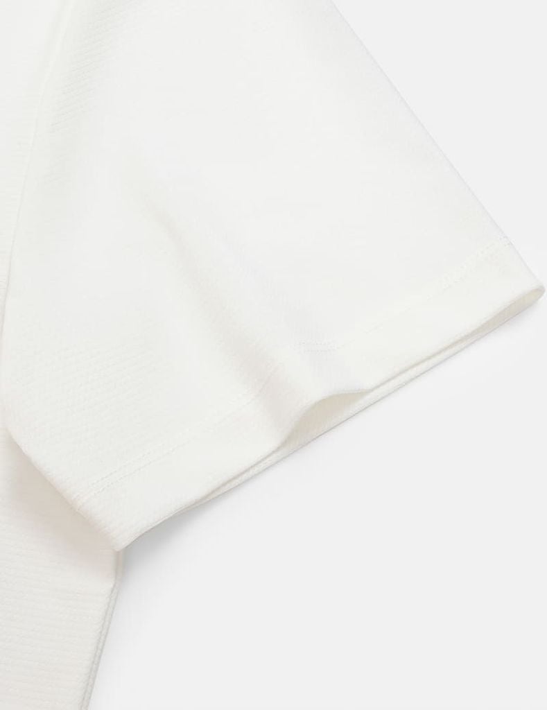 Áo polo nam ngắn tay in logo cao su ngực