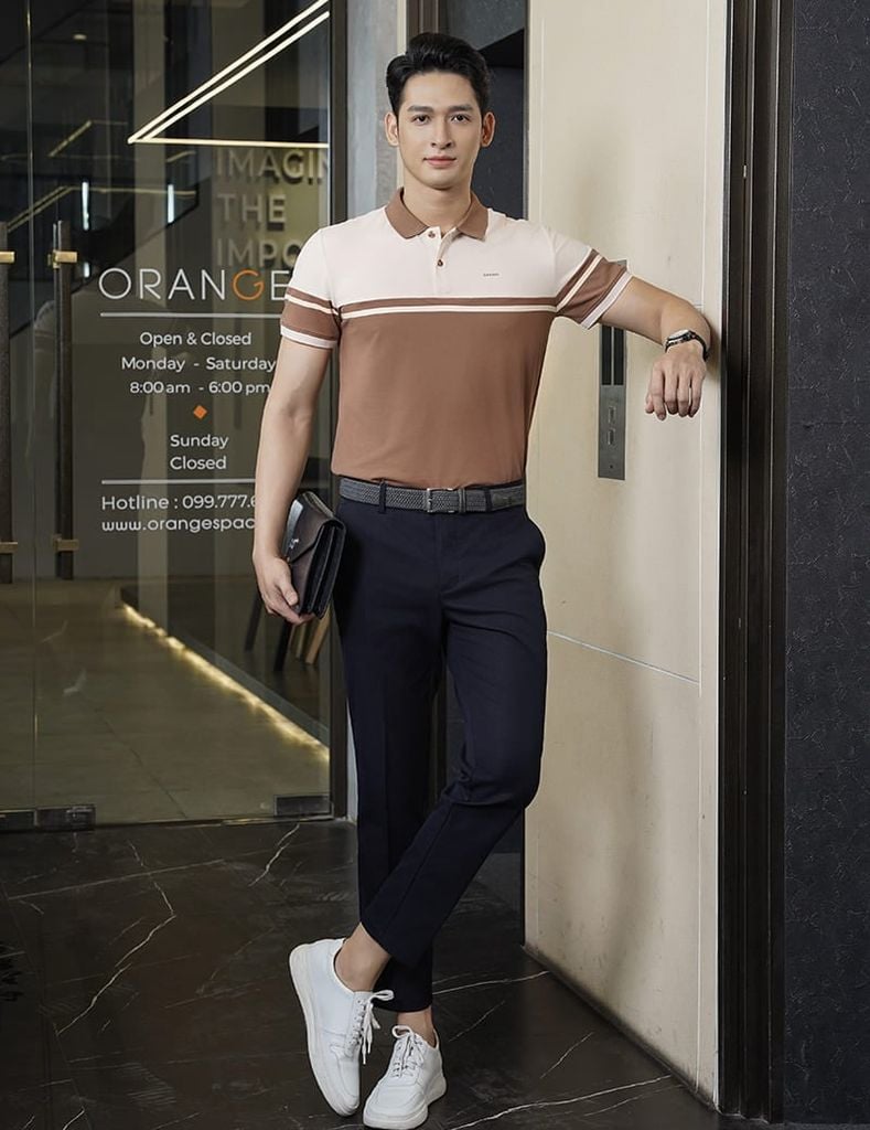 Quần khaki nam thêu trang trí hai bên sườn