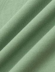 Áo polo ngắn tay nam phối thân tay áo