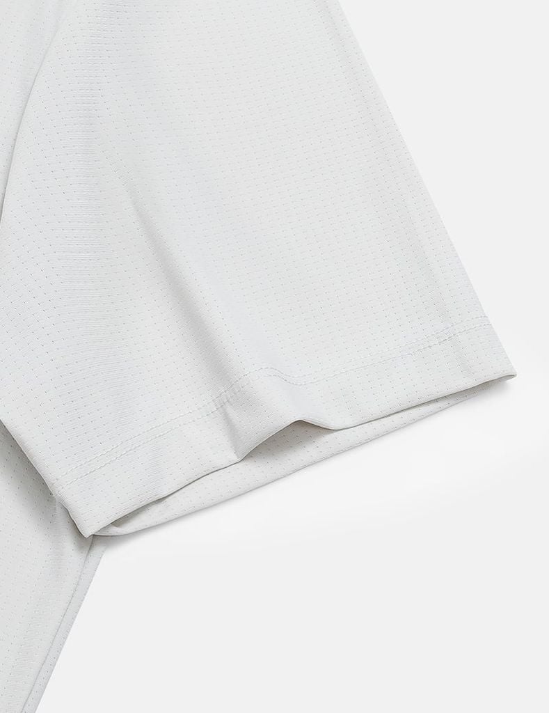 Áo polo ngắn tay nam cổ vải chính logo trước ngực