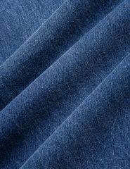 Quần jean nam ống đứng cạp thường