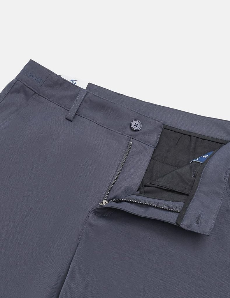 Quần khaki nam thêu trang trí hai bên sườn