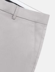 Quần short âu nam cạp quai nhê mác kim loại