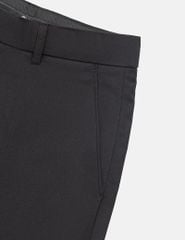 Quần short âu nam cạp quai nhê mác kim loại