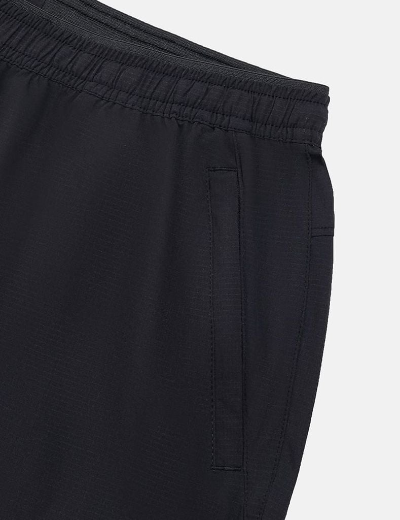 Quần short gió nam cạp chun gấu xẻ