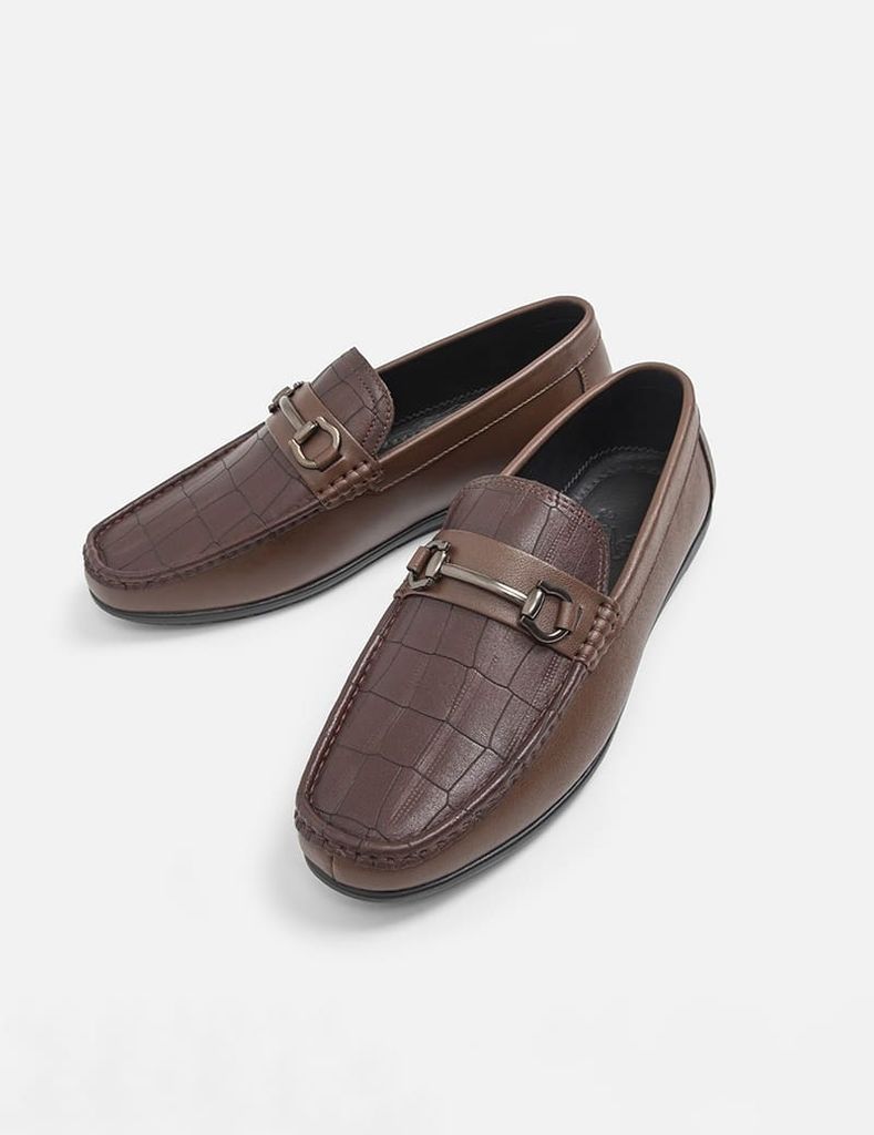 Giày mocca nam vân họa tiết dây đai trang trí