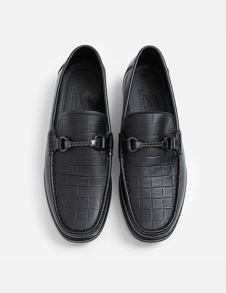 Giày loafer họa tiết ô vuông đai ngang trang trí