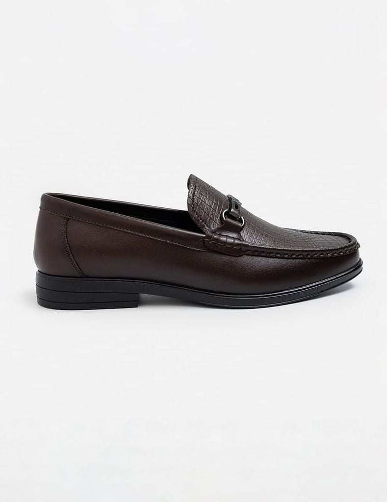 Giày moccasin da bò vân hạt