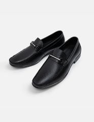 Giày loafer nam vân trang trí