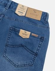 Quần short jean nam gắn mác kim loại túi sau