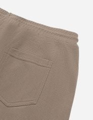 Quần short nam dệt kim mác cao su