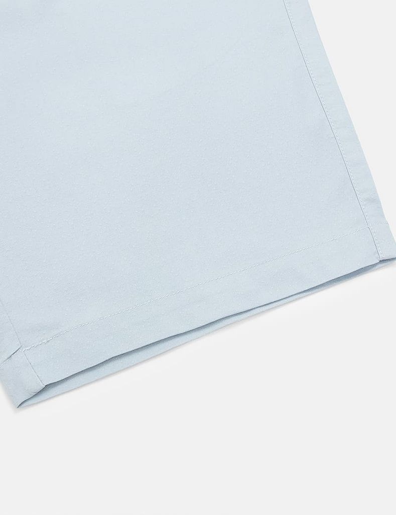 Quần short khaki nam cạp thường sườn cạp thêu chữ