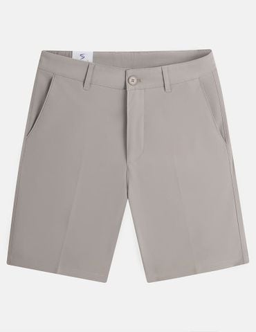 Quần short khaki nam túi chéo logo kim loại túi sau