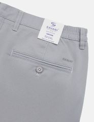 Quần short khaki nam cạp âu thêu logo túi sau