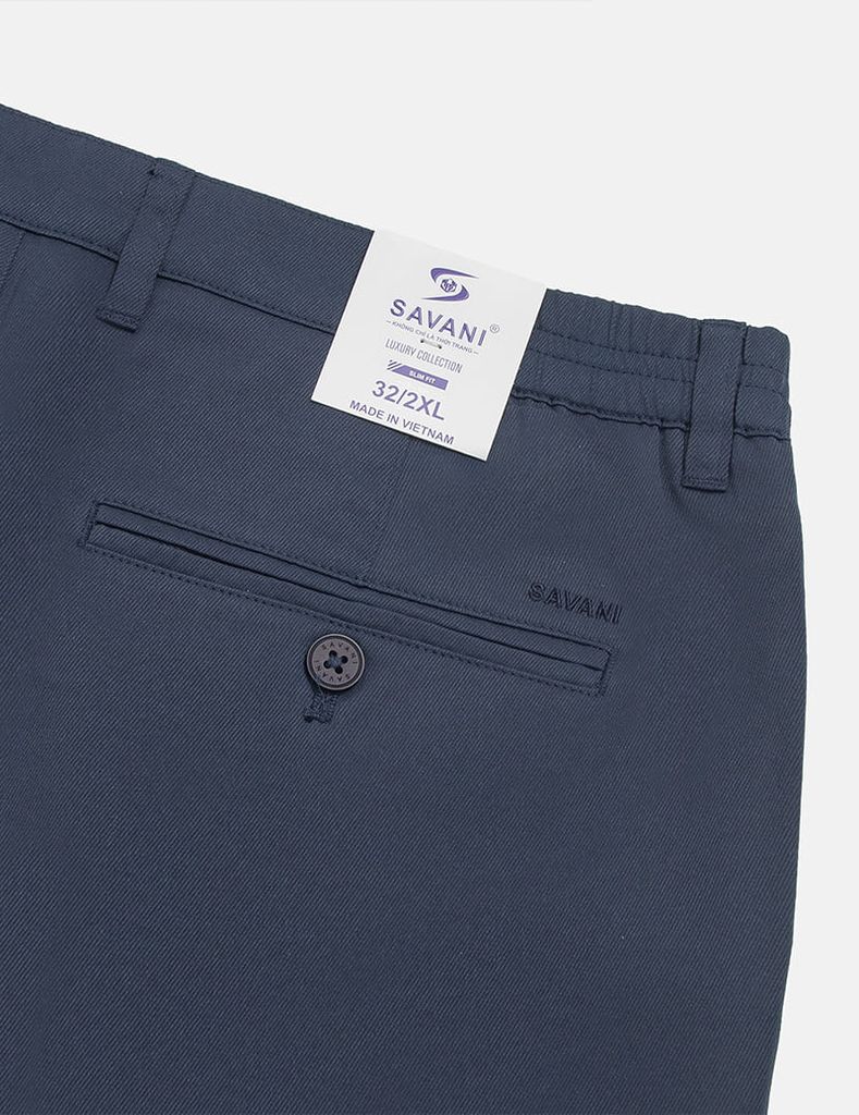 Quần short khaki nam cạp âu thêu logo túi sau