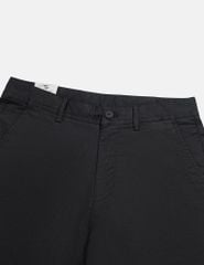 Quần short khaki nam cạp thường họa tiết dấu cộng