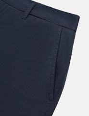 Quần short khaki nam cạp tăng đơ