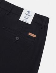 Quần short khaki nam trang trí mác da túi sau