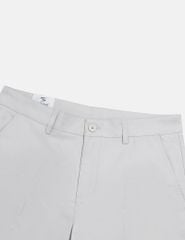 Quần short nam khaki phối thêu miệng túi