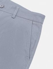 Quần short nam khaki phối thêu miệng túi