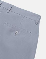 Quần short nam khaki phối thêu miệng túi