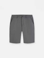 Quần short nam khaki phối thêu miệng túi