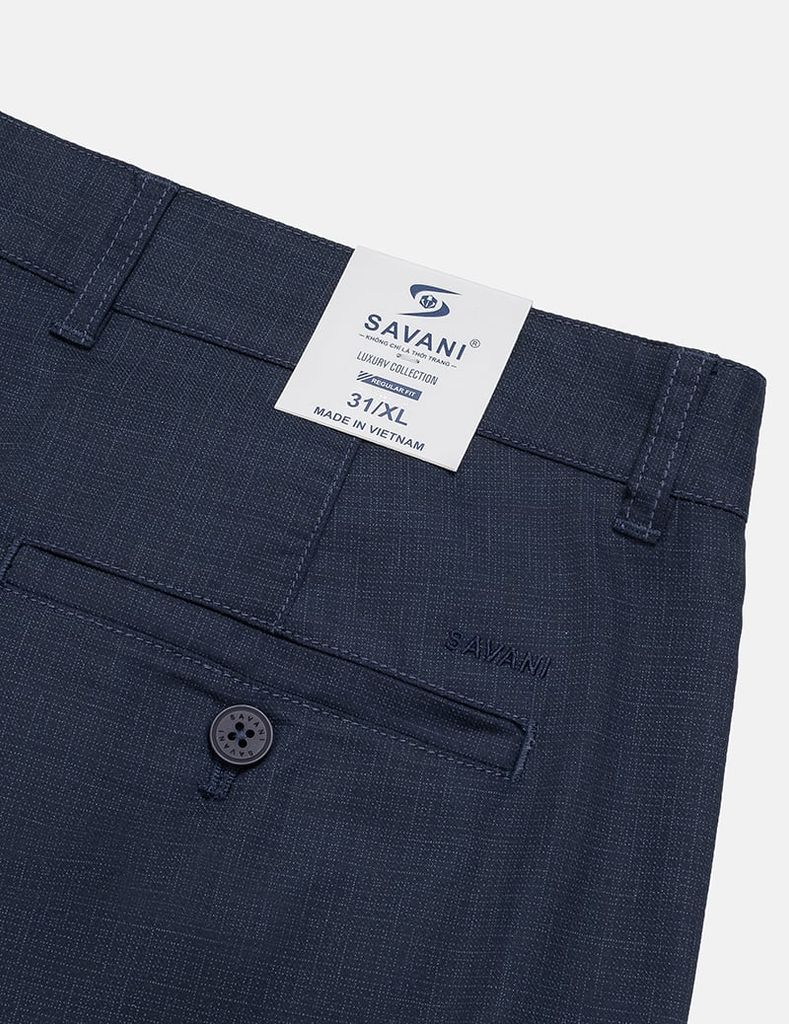 Quần short khaki nam in tràn họa tiết chìm