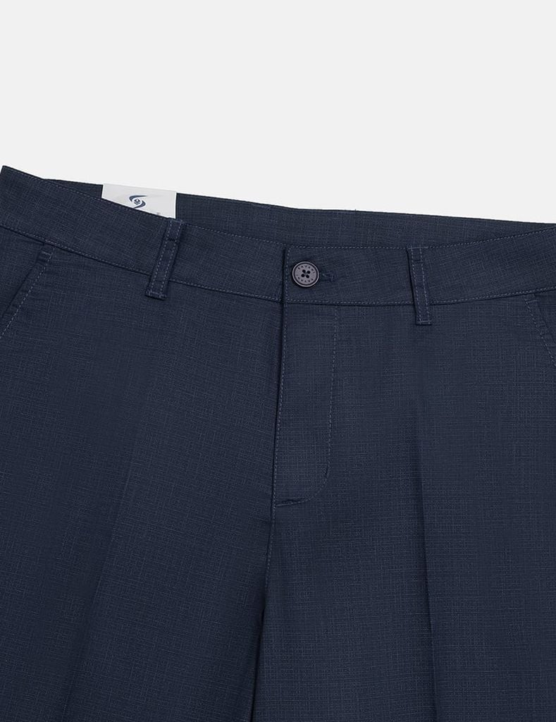 Quần short khaki nam in tràn họa tiết chìm