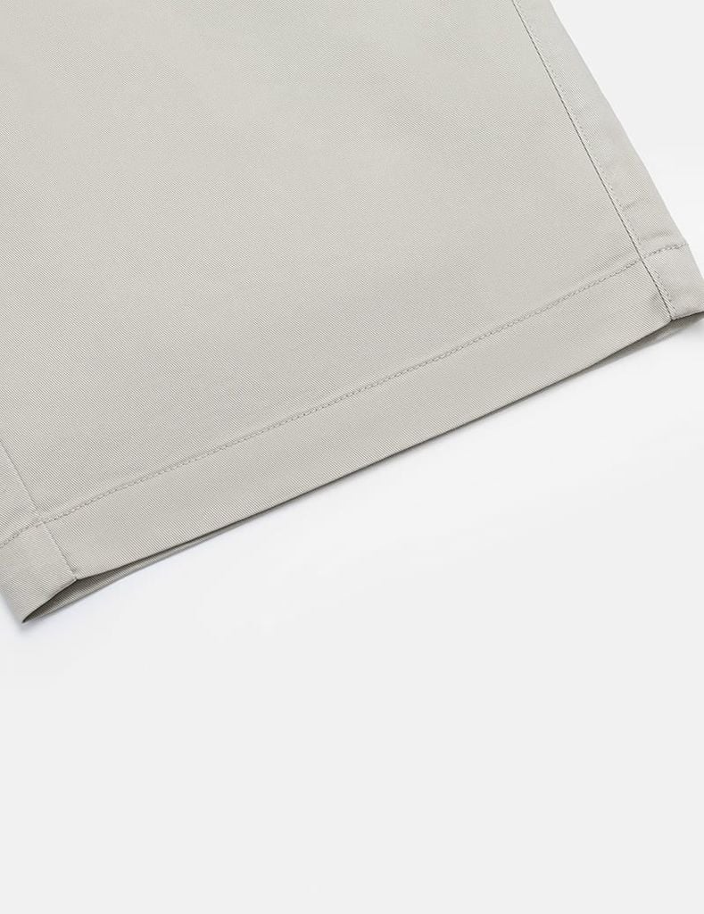 Quần short khaki nam phối dây dệt