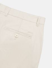 Quần short nam khaki cạp âu thêu logo túi sau