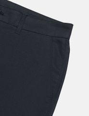 Quần short nam khaki cạp âu thêu logo túi sau