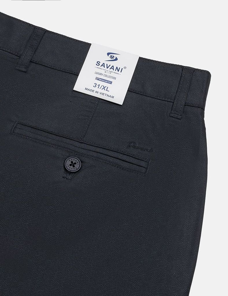 Quần short nam khaki cạp âu thêu logo túi sau