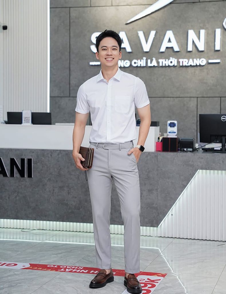 Áo sơ mi ngắn tay tà bằng có túi MSS071S4