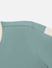 Áo thun ngắn tay cổ tròn nam hình in trước ngực