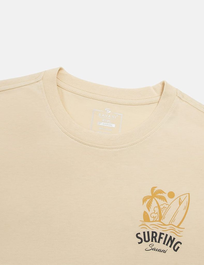 Áo thun ngắn tay cổ tròn nam hình in trước ngực dáng suông rộng