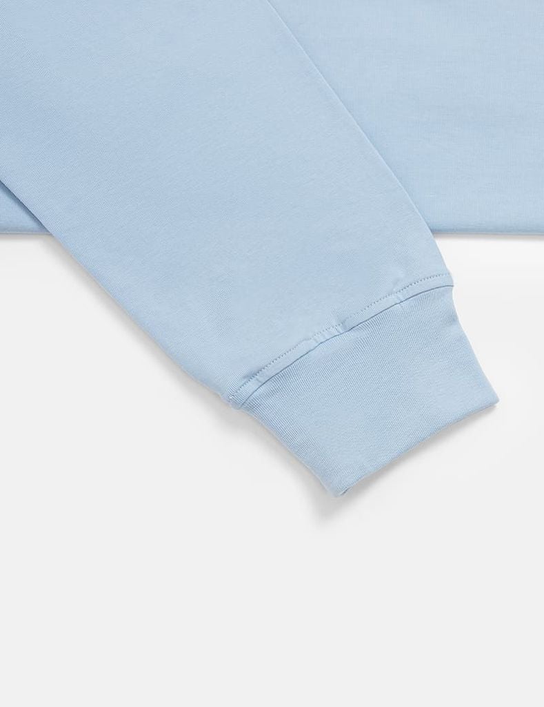 Áo thun dài tay nam cổ tròn hình in trước ngực