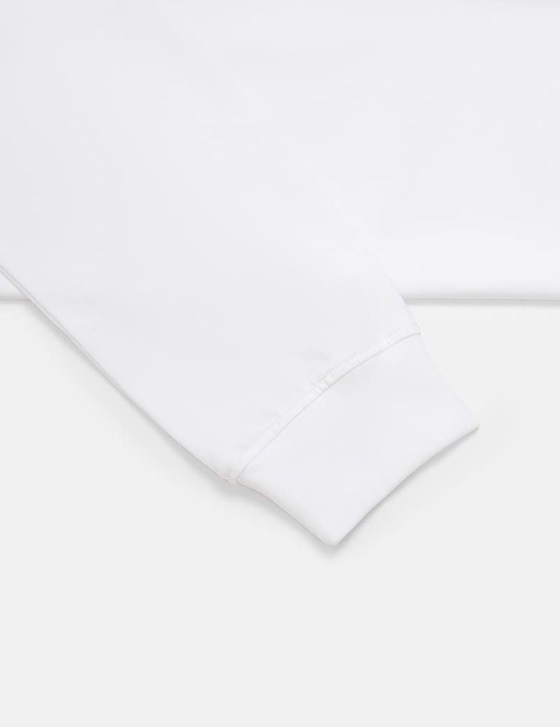 Áo thun dài tay nam cổ tròn hình in trước ngực