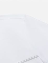 Áo t-shirt nam cổ bo vải rib in cao su giữa ngực