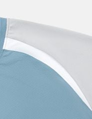 Áo t-shirt ngắn tay cổ tròn hình in trước ngực