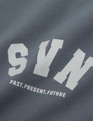 Áo sát nách nam cổ bo vải rib in cao su trước ngực