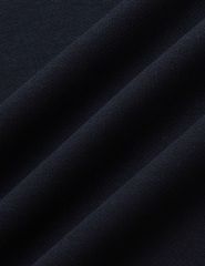 Áo nỉ cổ tròn nữ hình in trước ngực dáng suông rộng