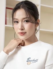 Áo nỉ cổ tròn nữ hình in trước ngực dáng suông rộng