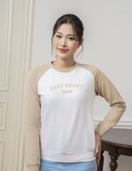 Áo nỉ cổ tròn nữ phối hình in giữa ngực