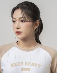 Áo nỉ cổ tròn nữ phối hình in giữa ngực