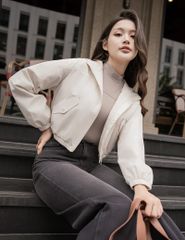 Áo gió nữ có mũ hình in trước ngực